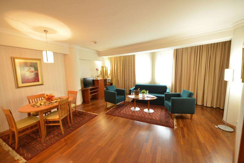 Hotel Karpos Skopje Phòng bức ảnh