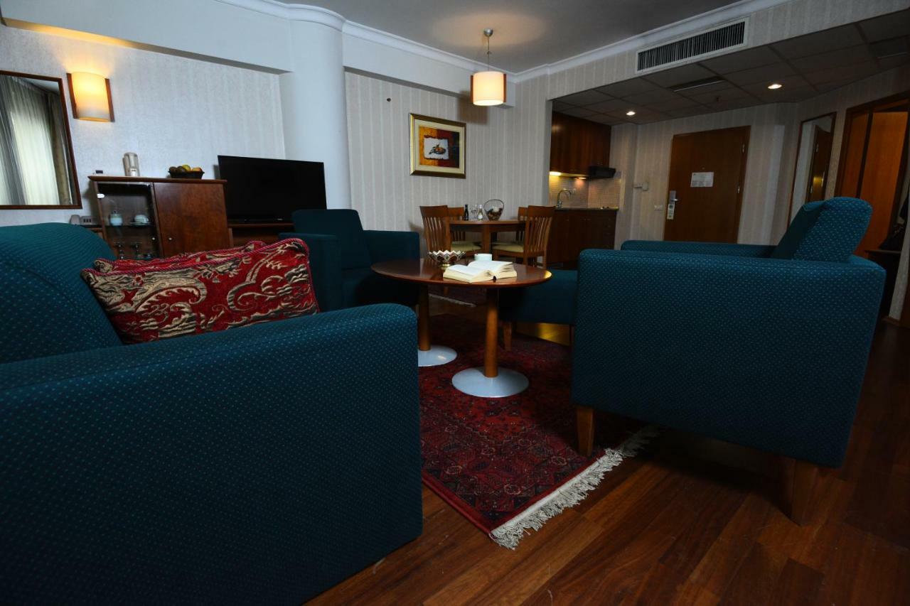 Hotel Karpos Skopje Ngoại thất bức ảnh